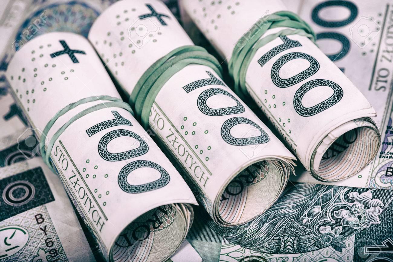 Tiền tệ quốc gia ở Ba Lan là zloty (phát âm là zwoty)