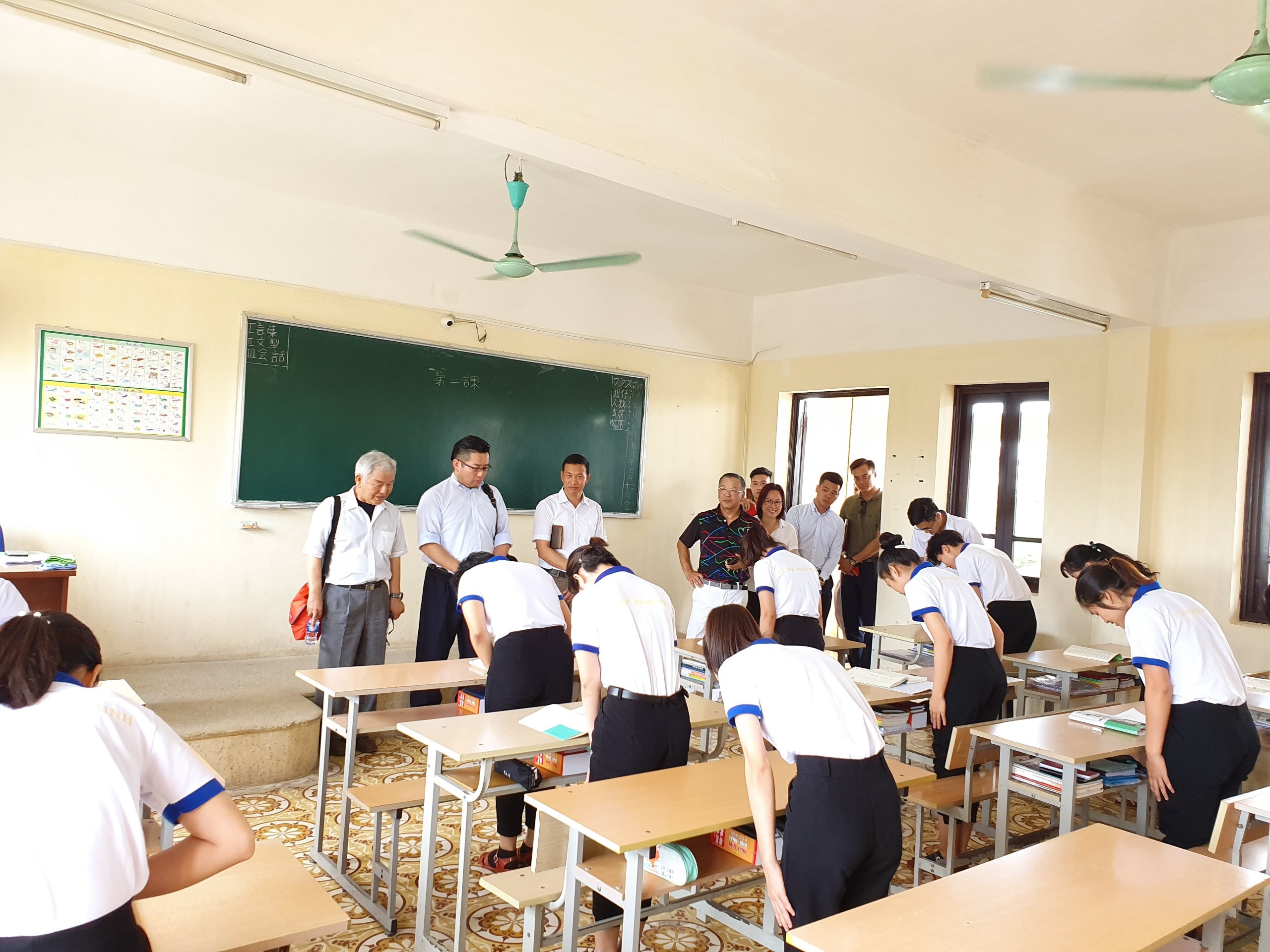 BÌNH MINH EHD HÂN HẠNH ĐÓN TIẾP NGHIỆP ĐOÀN NHẬT BẢN THĂM TRỤ SỞ VĂN PHÒNG VÀ TRƯỜNG ĐÀO TẠO
